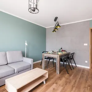  Apartament Serbska 2 Miejsca Parkingowe By Renters Polska